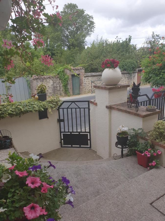 Sunset House Chambres De Hotes Magnac-Laval Екстер'єр фото