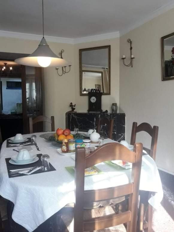 Sunset House Chambres De Hotes Magnac-Laval Екстер'єр фото